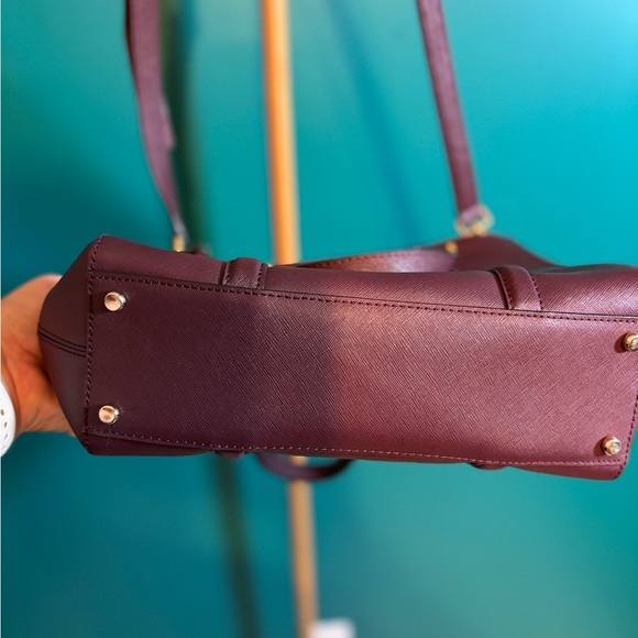 Kate Spade Leather Newbury Lane Briar Shoulder Bag Crossbody with Gold Accents - Picture 6 of 7